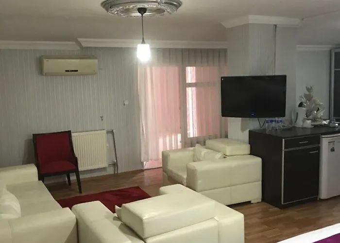 Yucel Grand Sakarya Hotell 3*