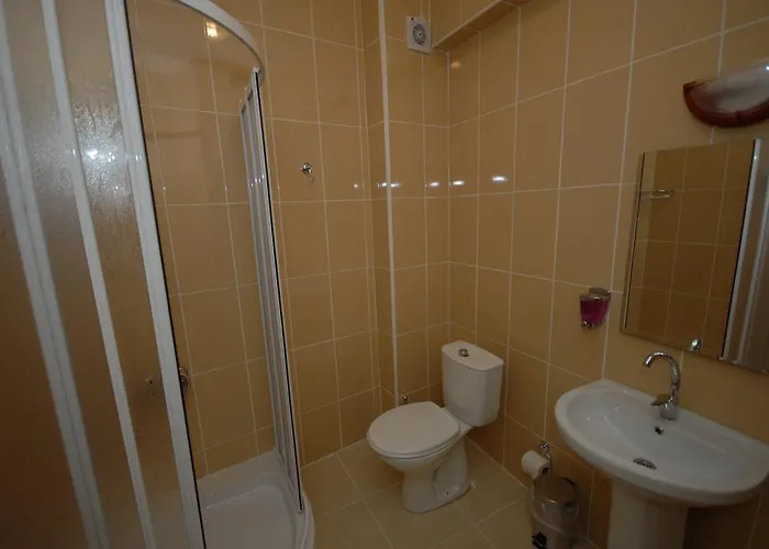 Hotell Yucel Grand Sakarya 3*